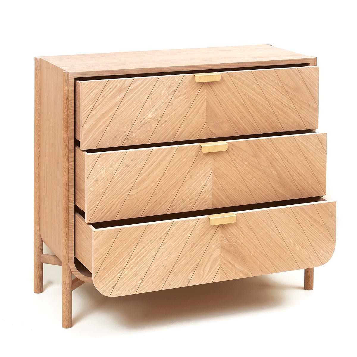 Commode en chêne teinté à 3 tiroirs, poignées en laiton, MARIUS chêne, HARTO