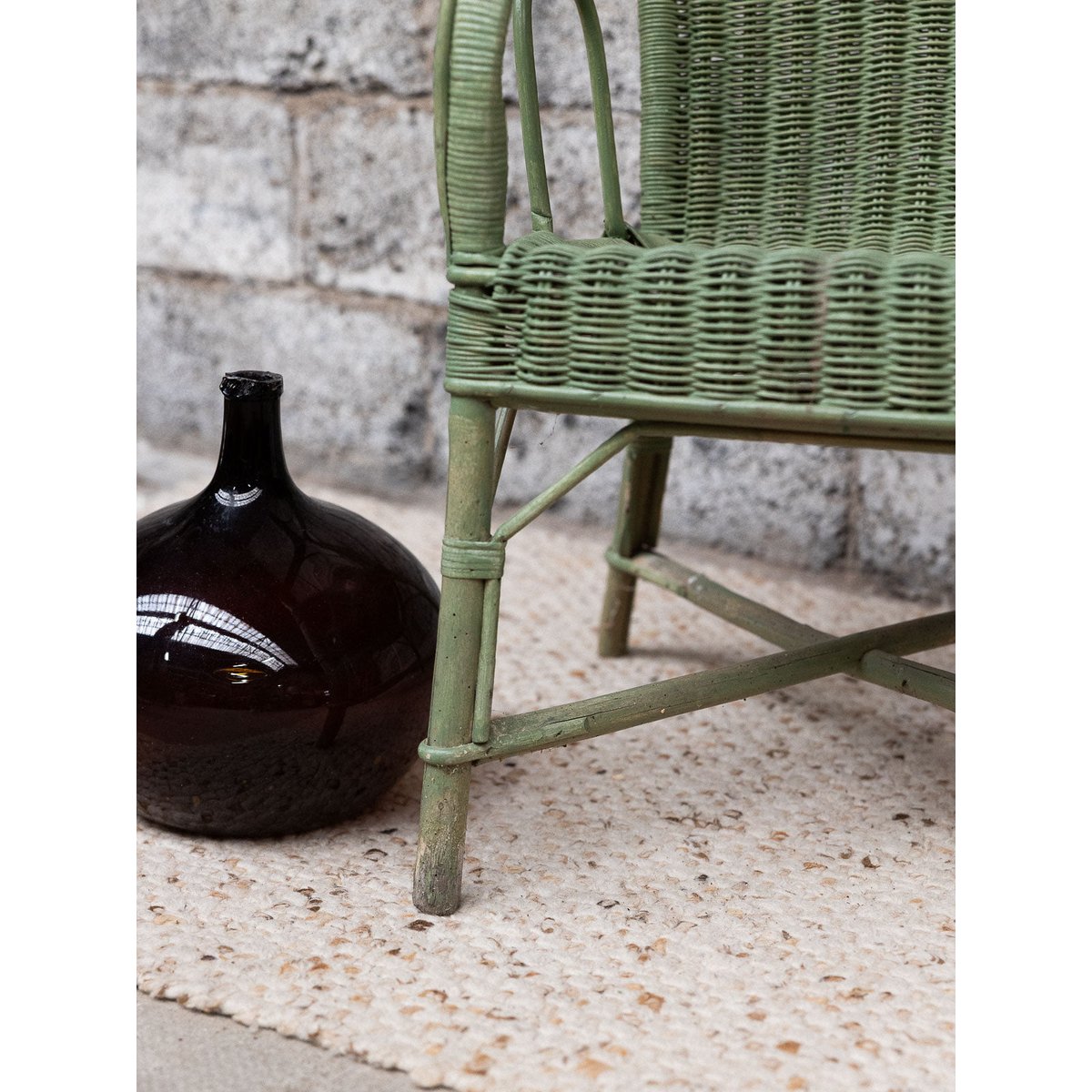 Fauteuil vert Ernest N°1504 - Bon état vert d'eau, DEBONGOUT