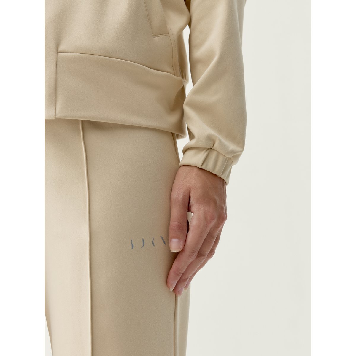 Veste de sport femme Leila Avec poches fermeture éclair beige naturel, BORN