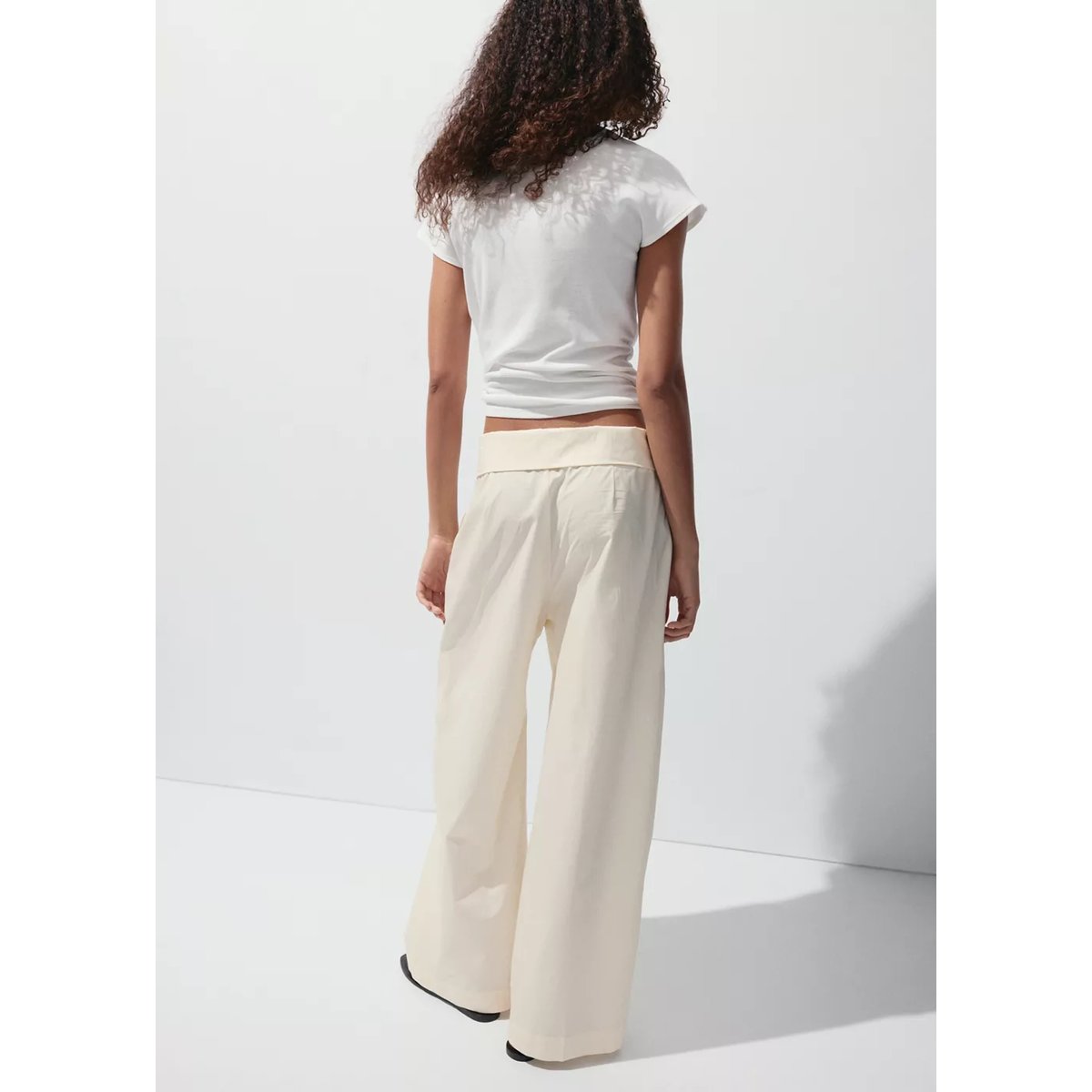 Pantalon droit taille asymétrique écru, MANGO