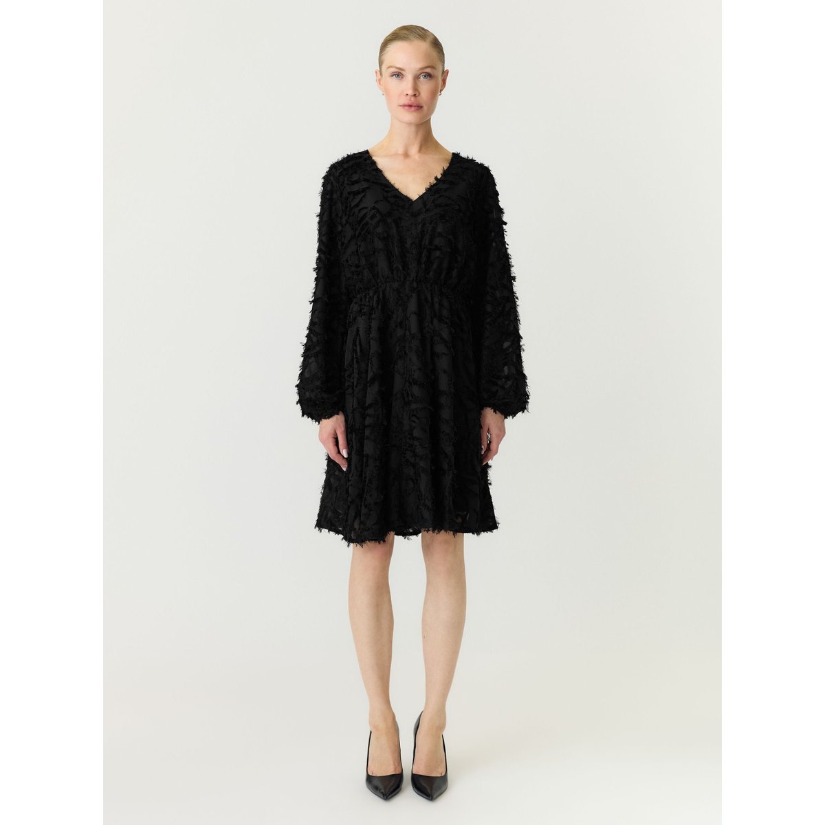 Mini-Robe black, YAS