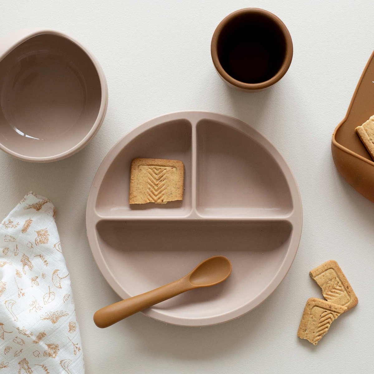 Coffret repas en silicone marron, TROIS KILOS SEPT