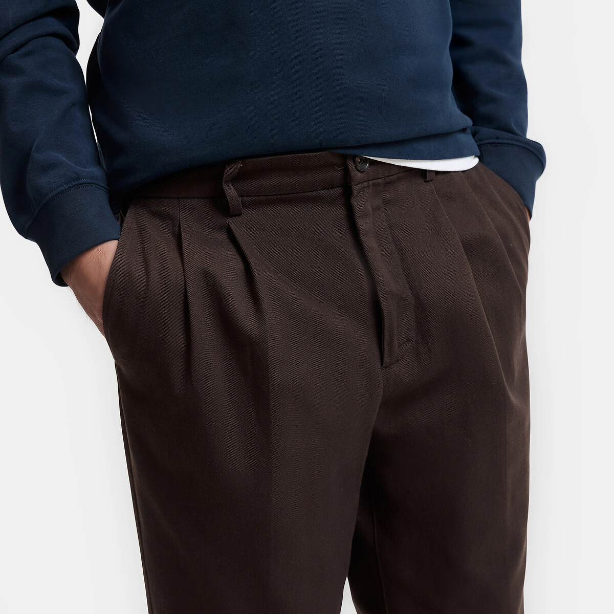 Pantalón chino con pinzas, Signature marrón, LA REDOUTE COLLECTIONS