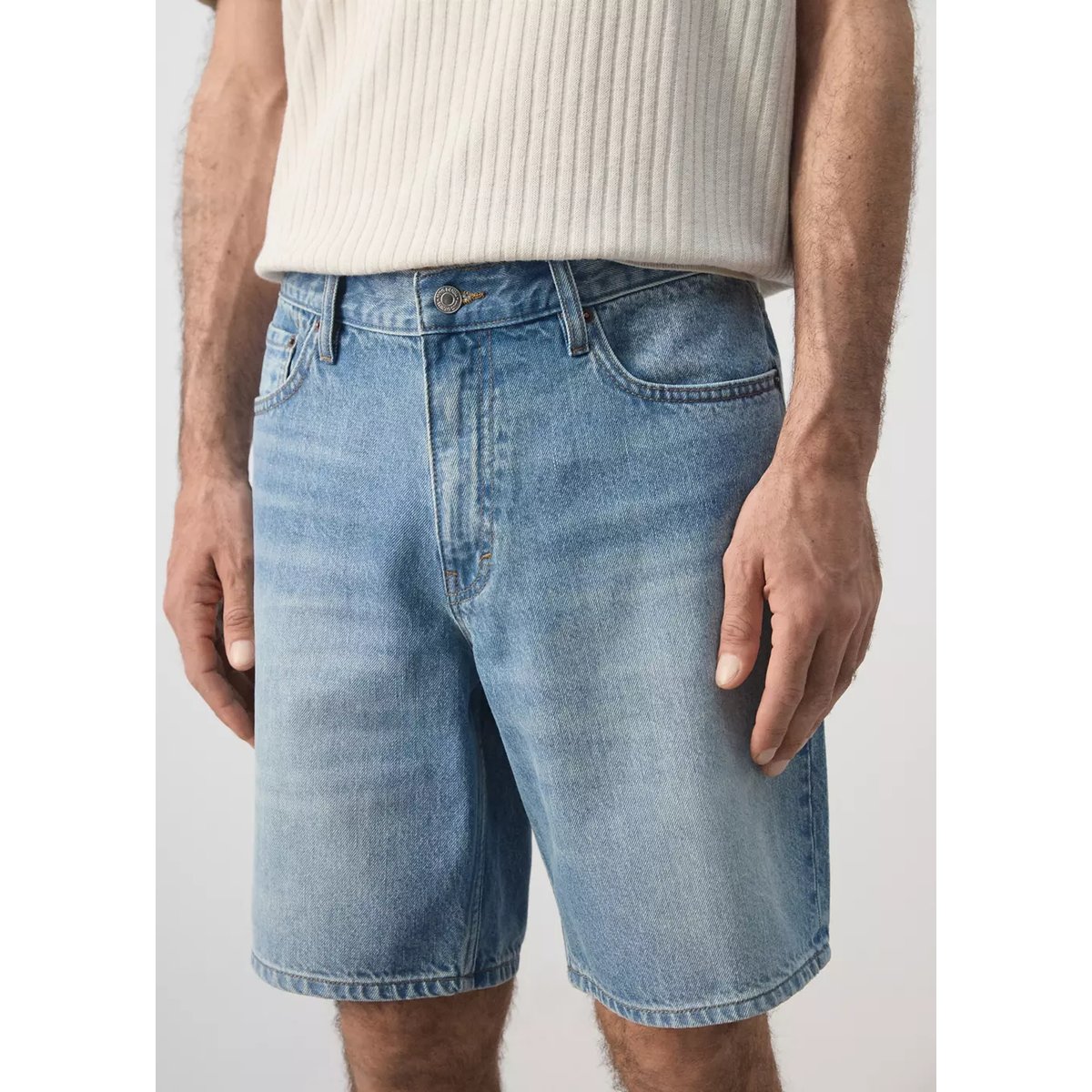 Bermuda en jean droit bleu moyen, MANGO MAN