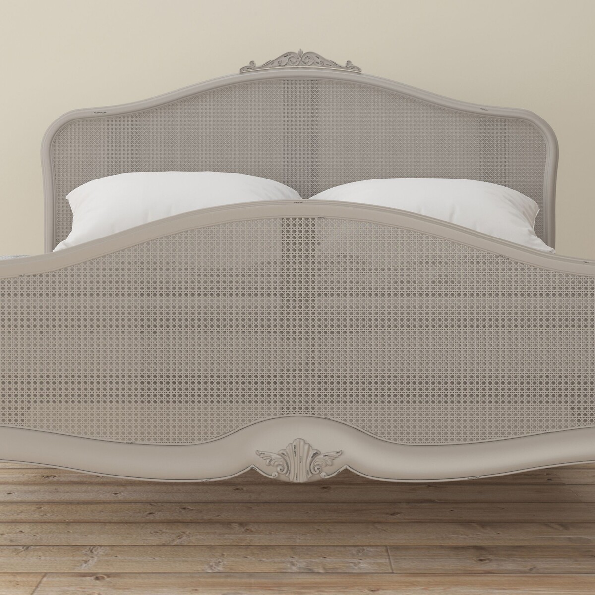 Etienne French-Vintage Rattan Bed grey white , WILLIS & GAMBIER