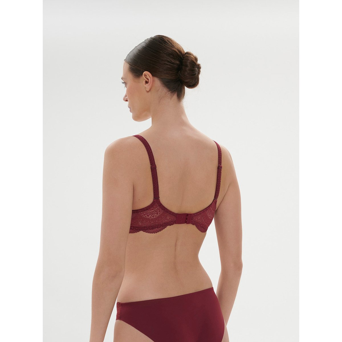 Soutien-gorge décolleté carré en spacer 3D, KARMA rouge, SIMONE PERELE
