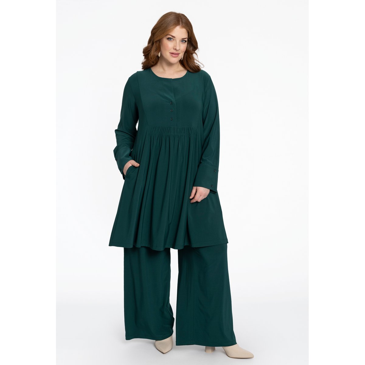 Robe avec manches longues vert foncé, YOEK