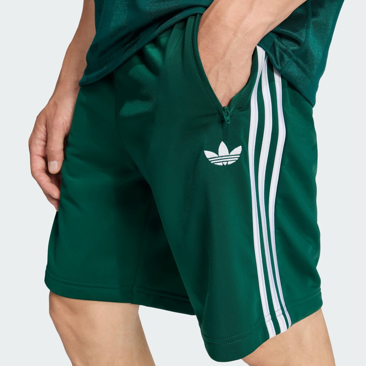 Short Firebird Short Firebird collegiate green, adidas Originals