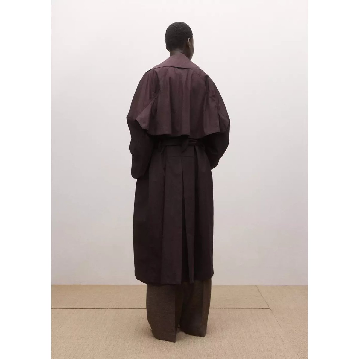 Trench-coat en coton maxi à revers avec  ceinture prune, MANGO