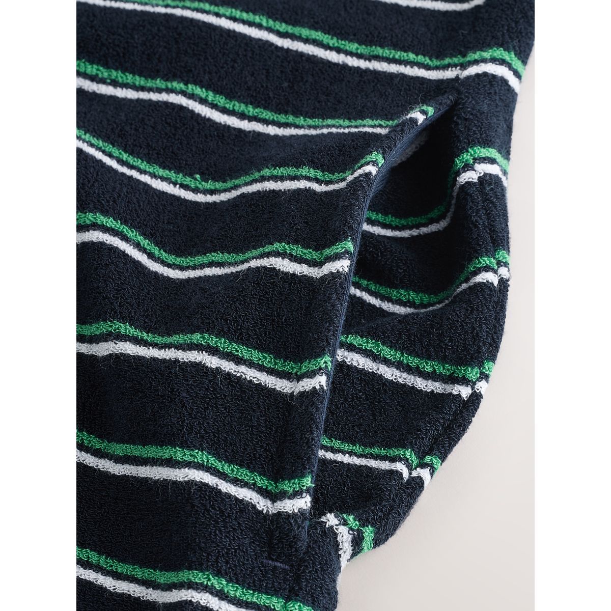 Robe polo courte en tissu éponge rayée bleu marine, NEXT