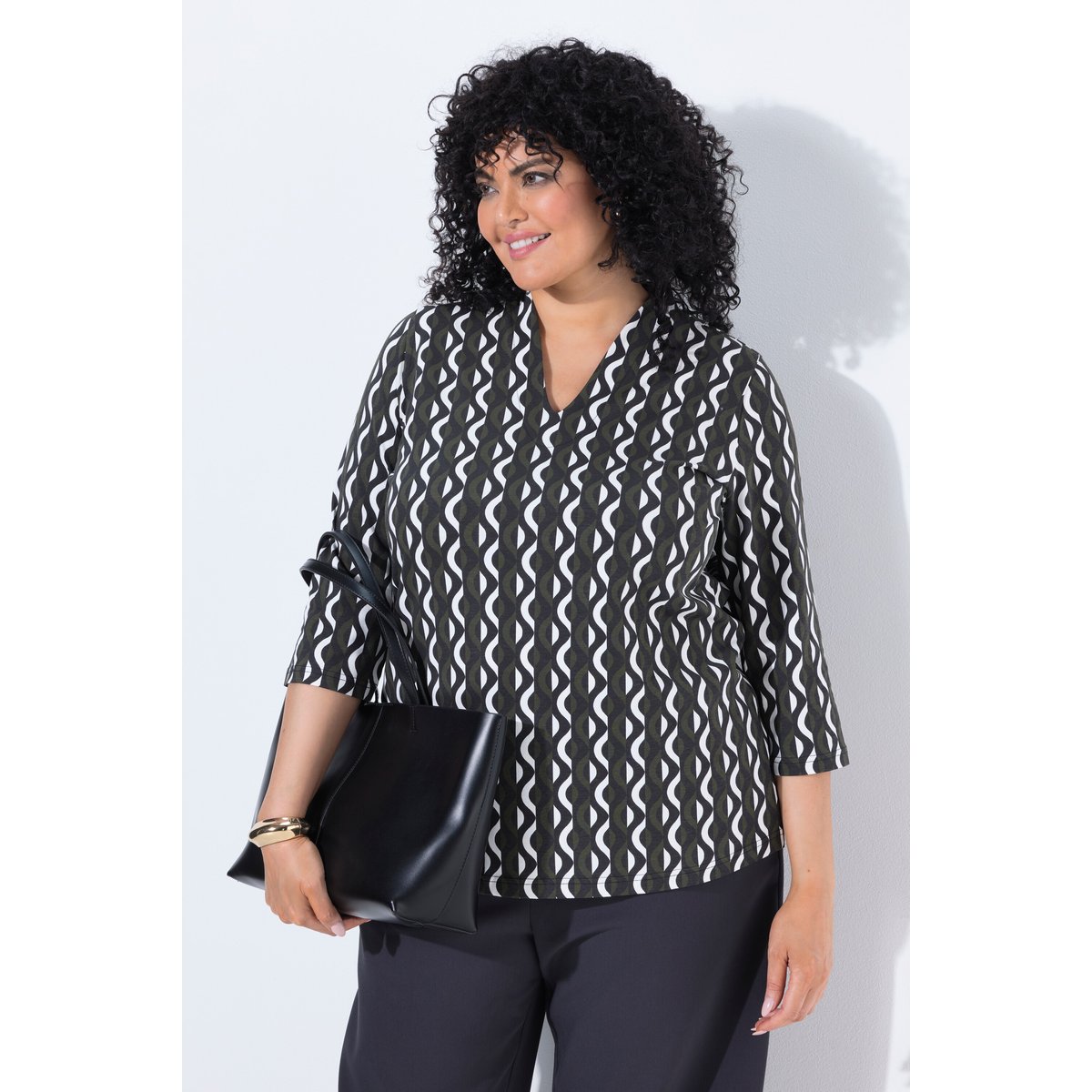 T-shirt col calice et manches 3/4 kaki foncé, ULLA POPKEN