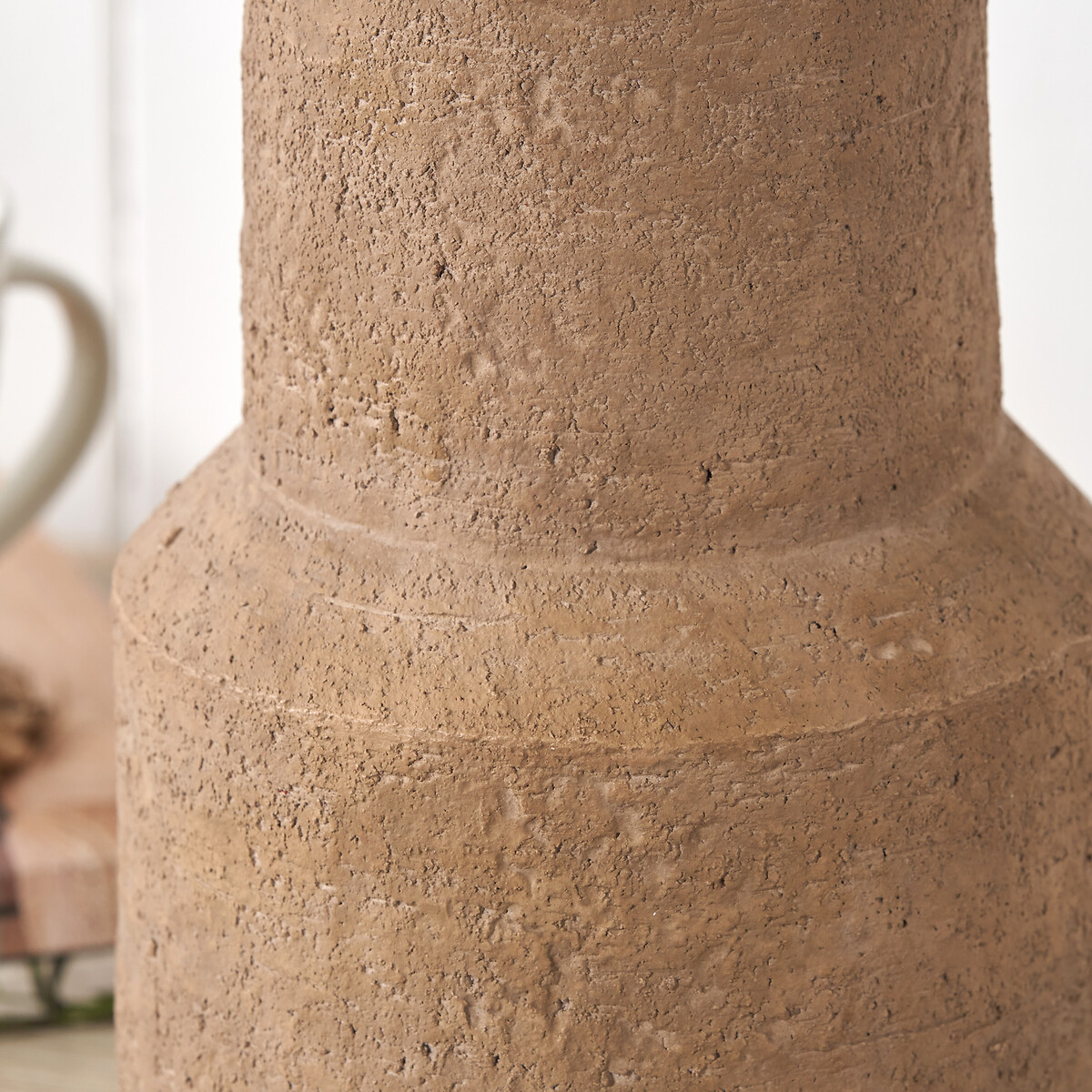 37cm Tall Concrete Brown Stoneware Vase brown              , ÉDITÉ
