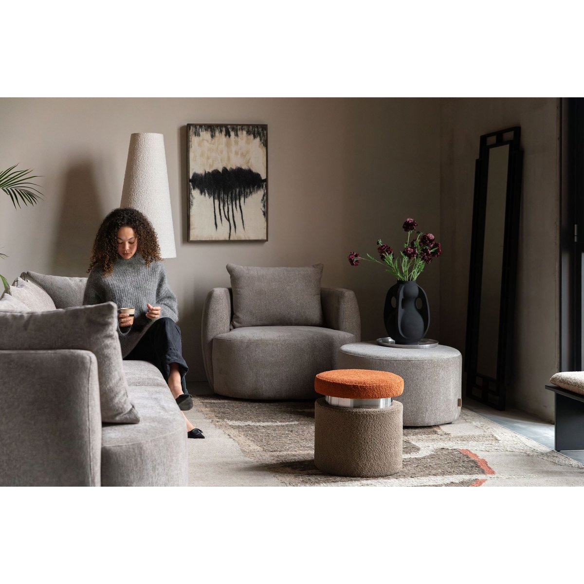 Fauteuil design en tissu, ROCCA taupe, DUTCHBONE