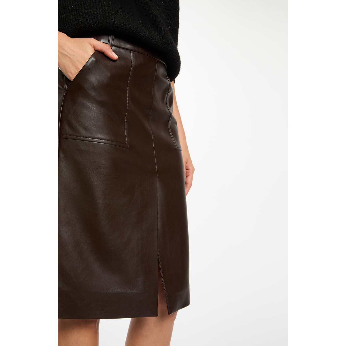 Jupe ajustée simili cuir marron foncé, MORGAN