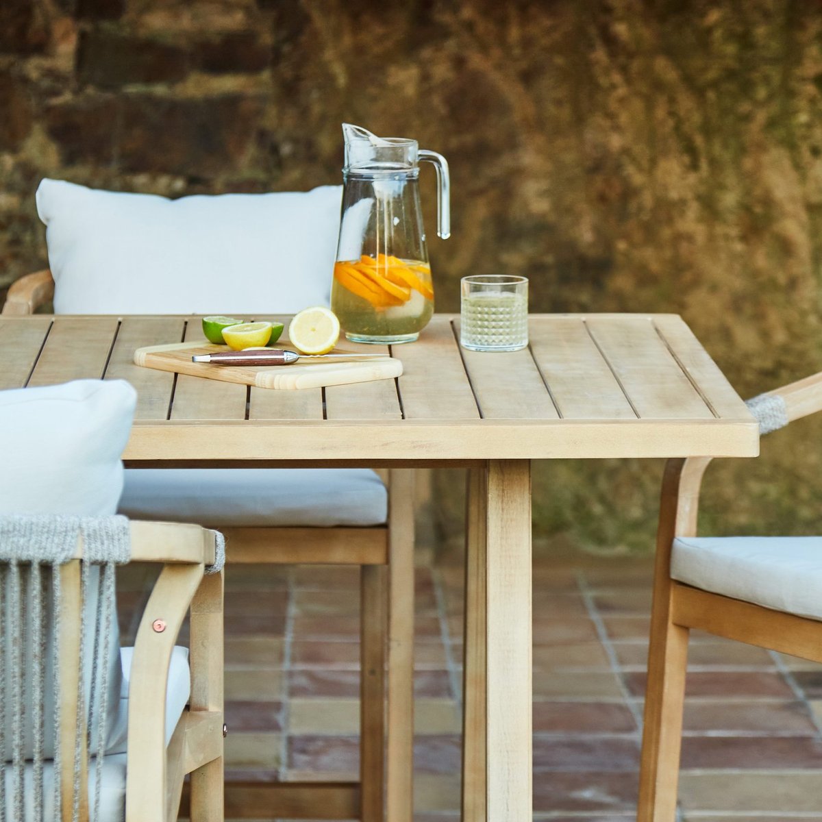 Table à manger haute, bois, SIENA bois clair, DEFORA HOME
