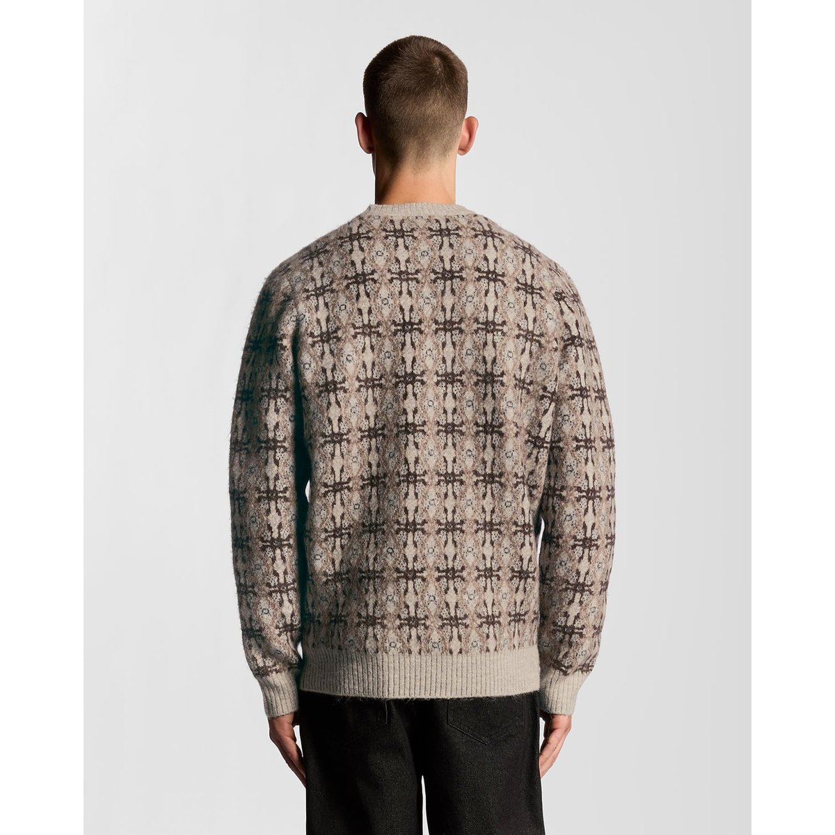 Pull brossé intarsia en maille gris clair chiné, LYLE & SCOTT