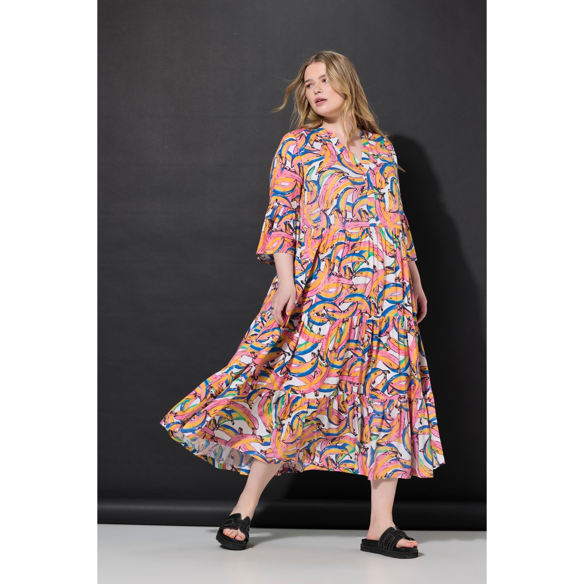 Robe maxi à volants, imprimé bananes blanc cassé, STUDIO UNTOLD