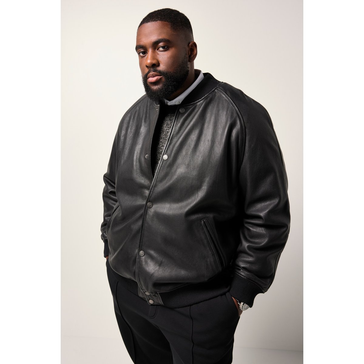 Veste en cuir nappa d'agneau noir, STHUGE
