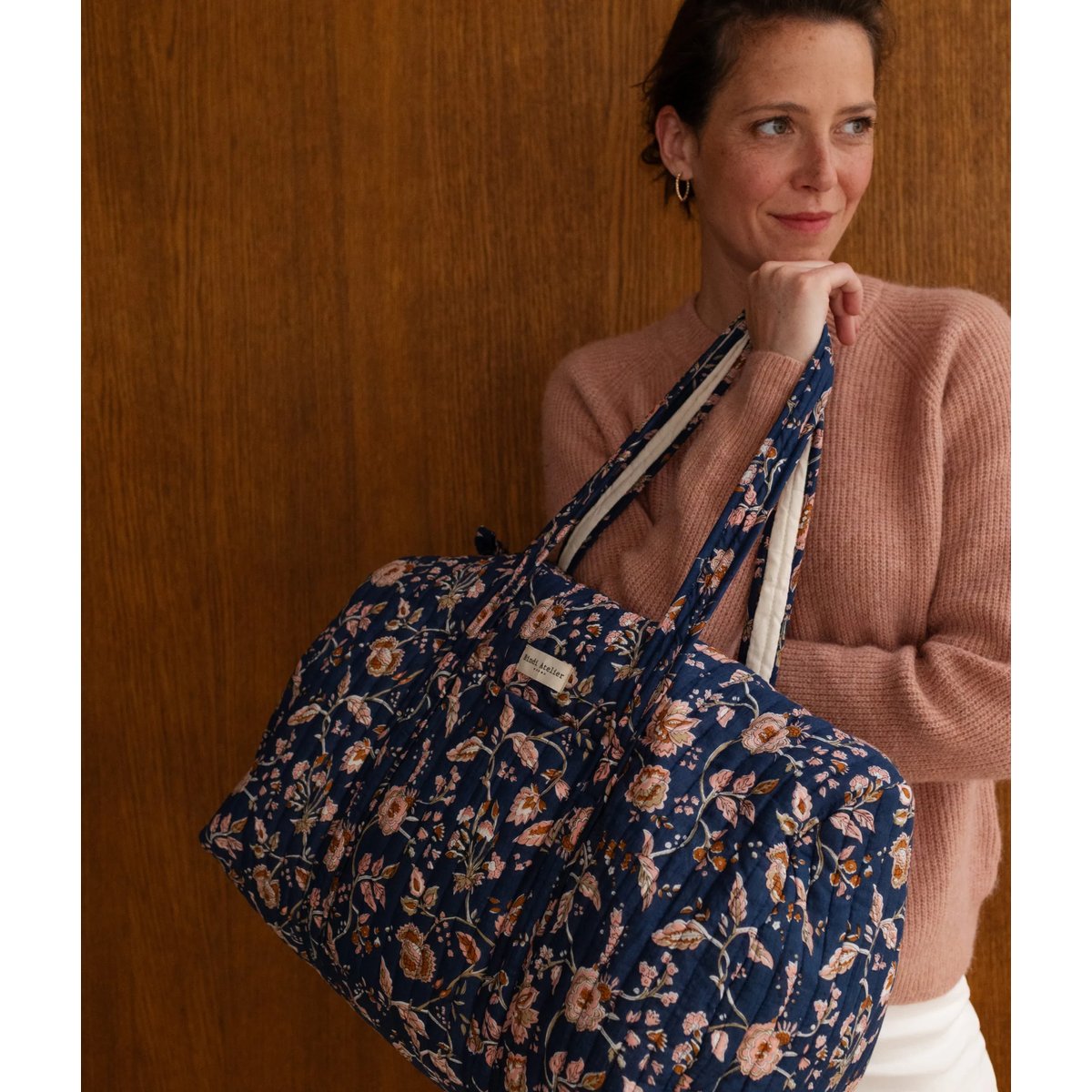 Sac weekend en coton matelassé Nesta bleu nuit, BINDI ATELIER