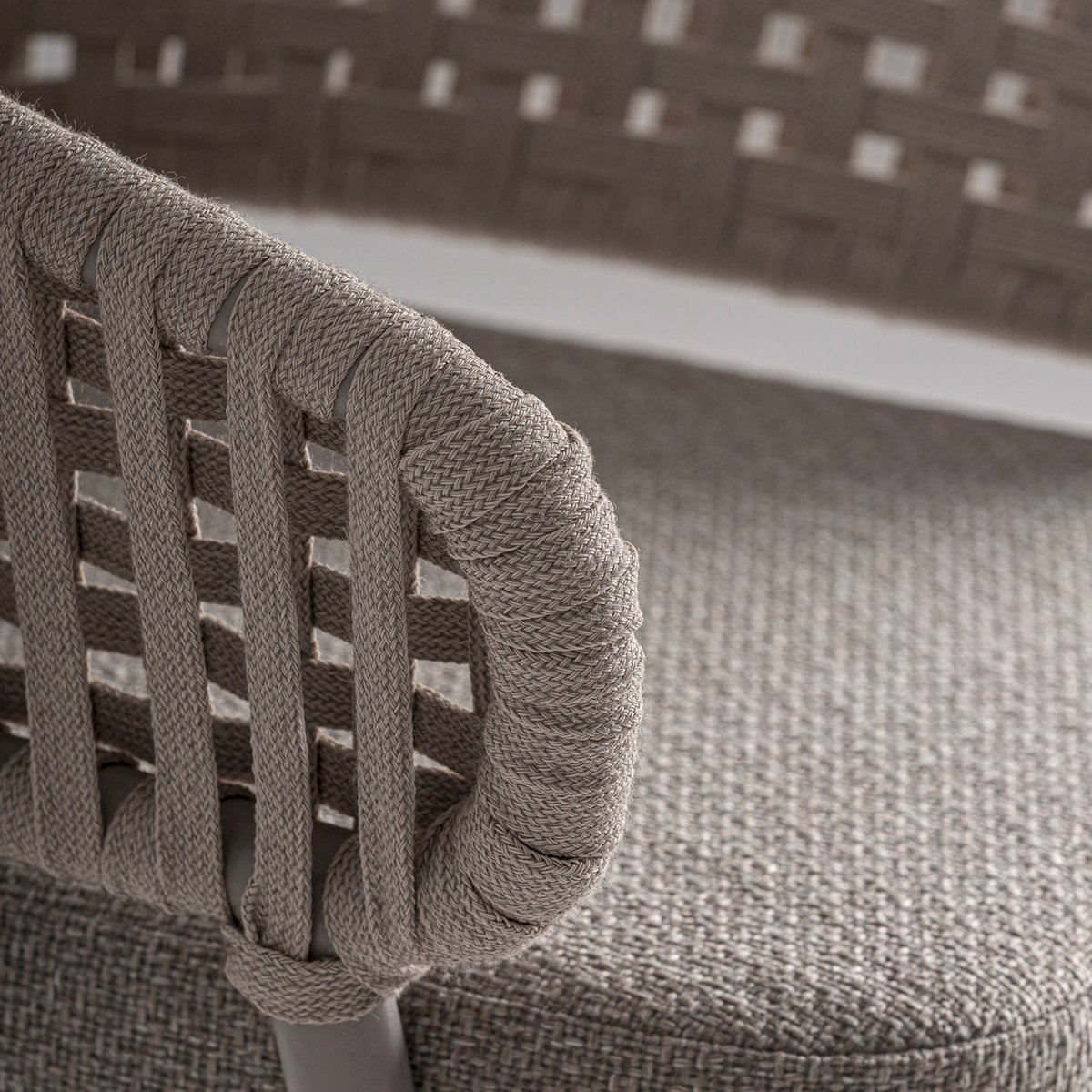 Chaise en aluminium collection S.LENK taupe, RECOLLECTION