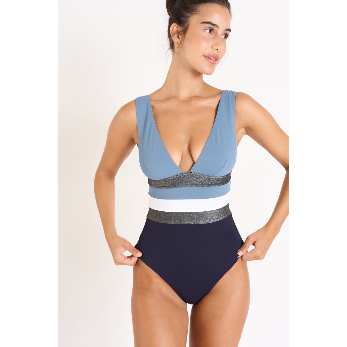 Maillot de bain 1 pièce Nicole - TAMARINDO bleu marine, LIVIA