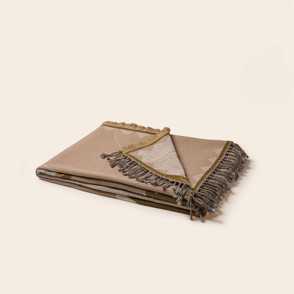 Plaid en Motif serpent oversize TEOTI naturel et python doré, MADURA