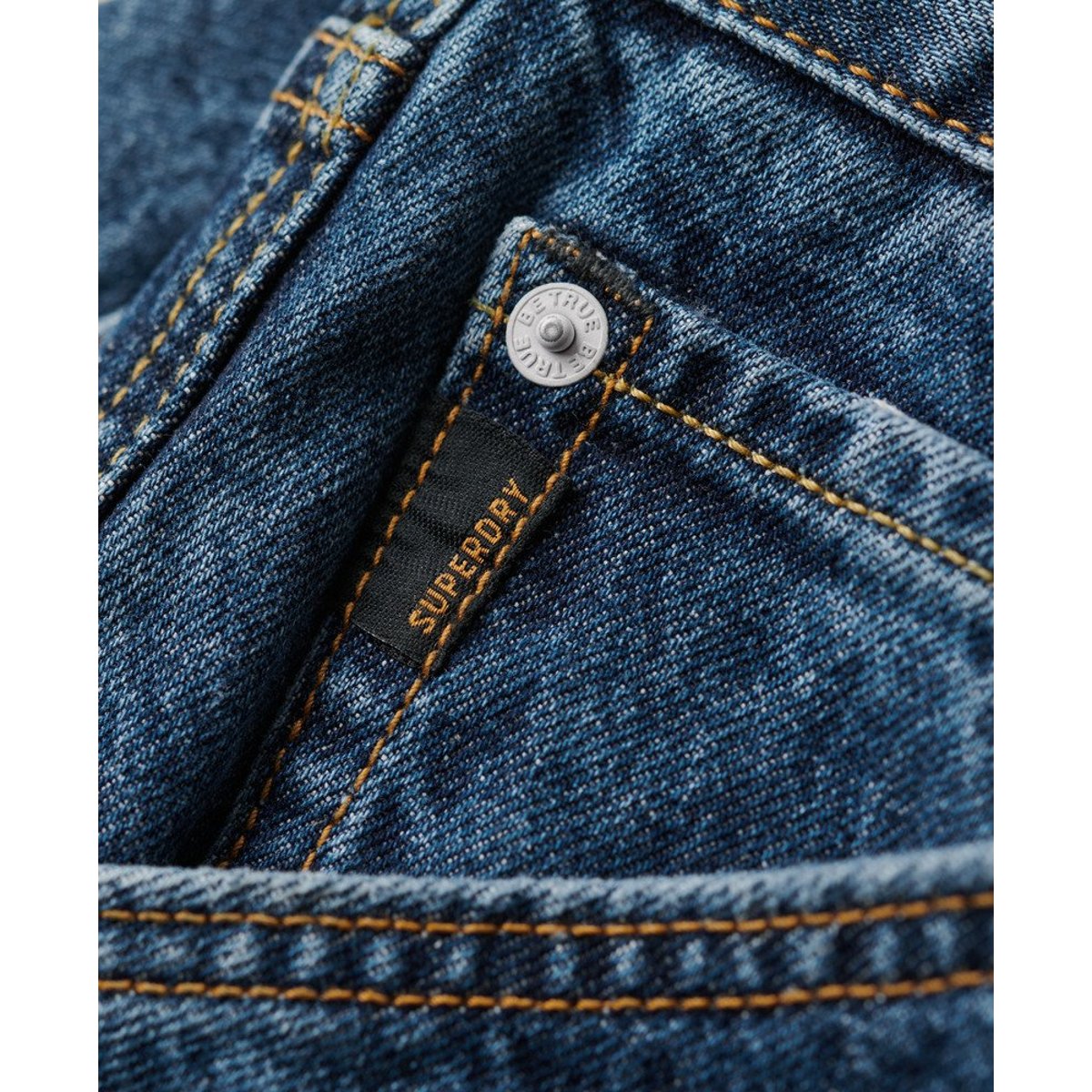 Jean Carpenter en coton bio palmiers bleu foncé, SUPERDRY