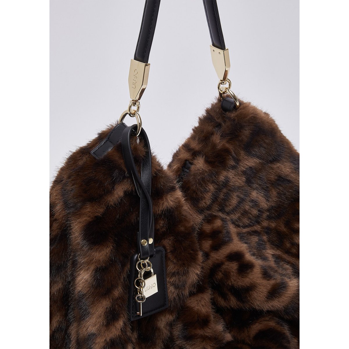 Sac grand format en imitation fourrure noir animalier, LIU JO