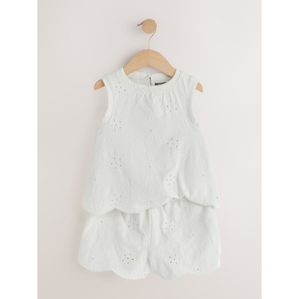 Ensemble short et débardeur brodé écru, NEXT