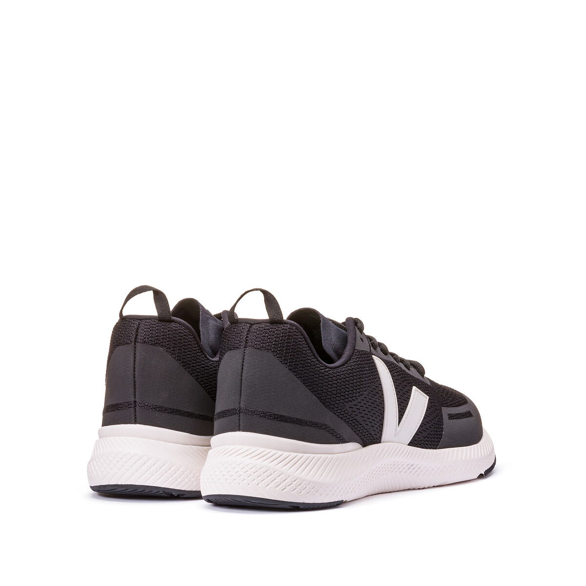 Baskets à lacets noir + blanc, VEJA