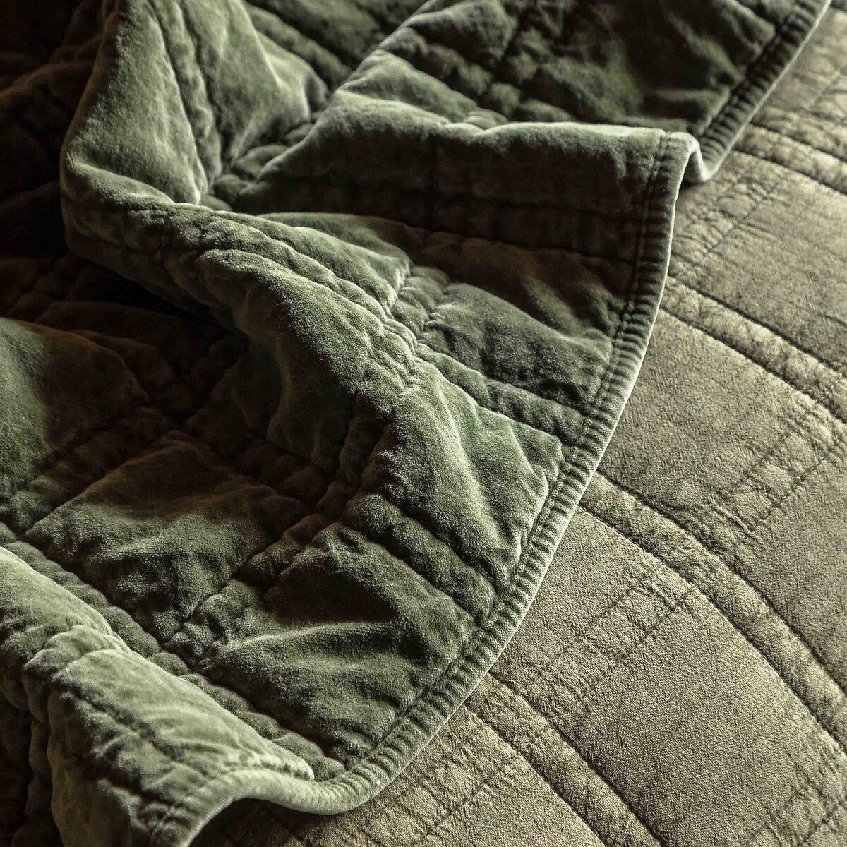 Cotton Velvet Quilted Bedspread olive, ÉDITÉ