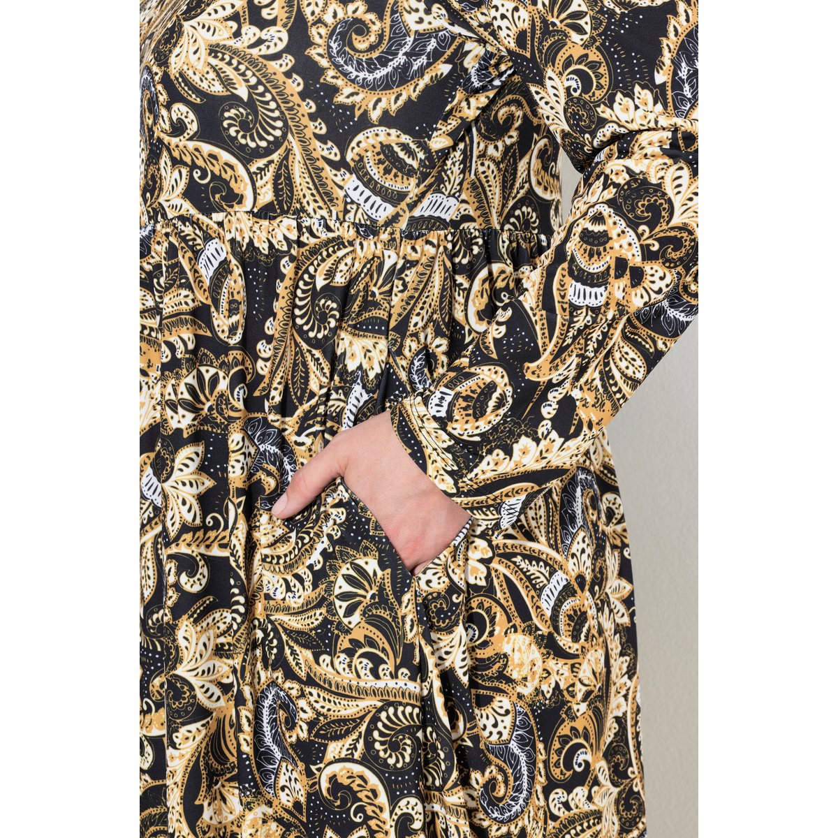 Robe maxi motif cachemire noir, ULLA POPKEN