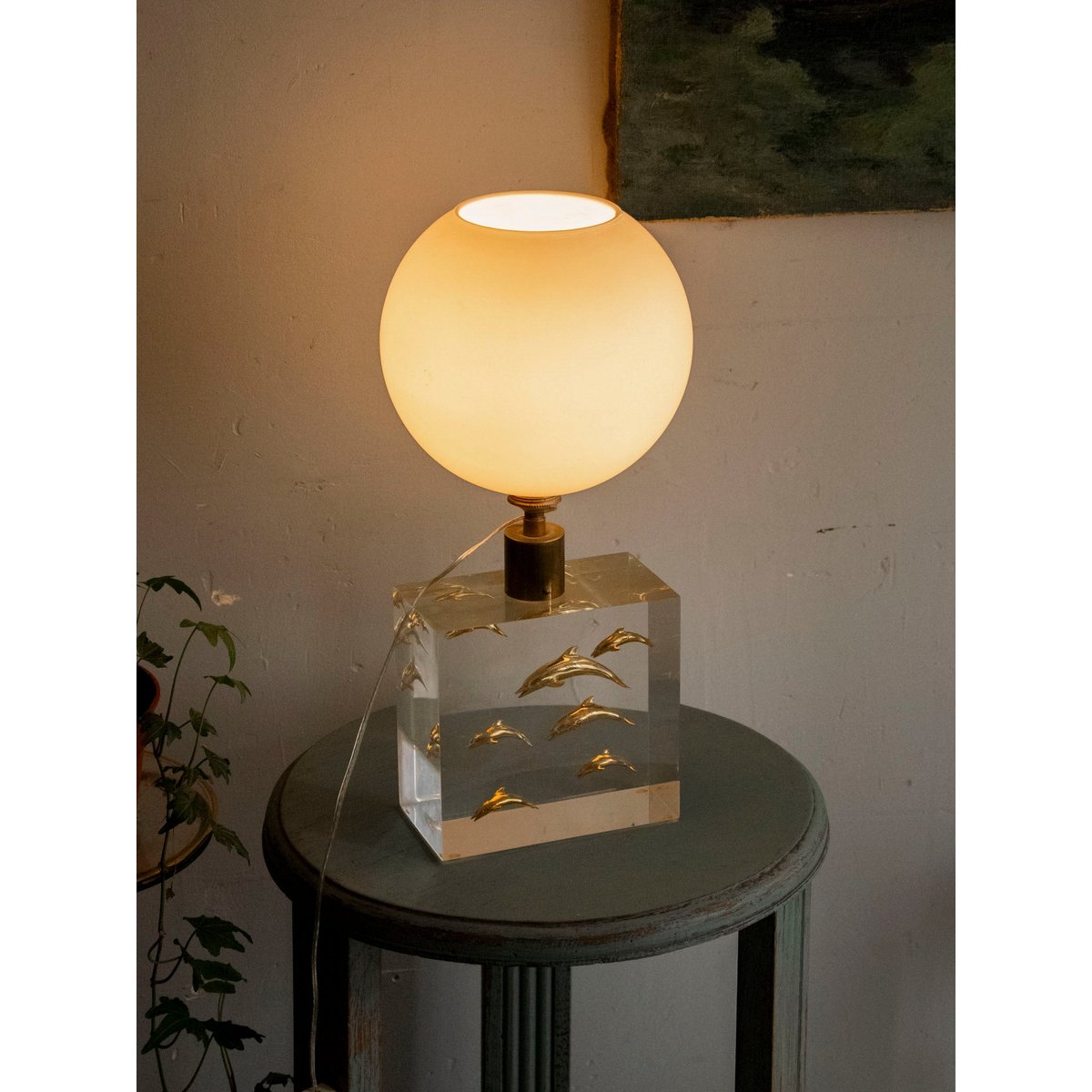 Lampe aux dauphins sculptés Suzanne N°642 - Bon état transparent, DEBONGOUT
