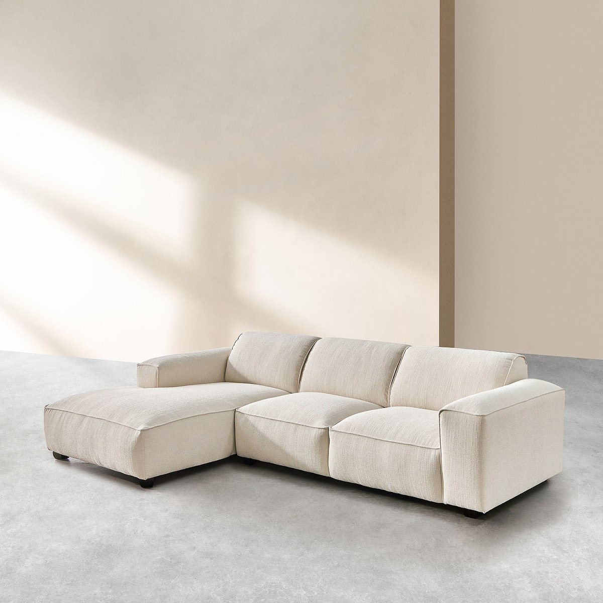 Canapé d'angle en tissu bouclette courte POSADA ll ivoire, HABITAT