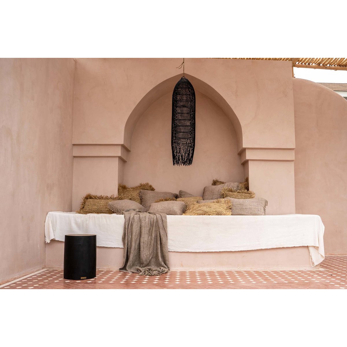 Tabouret teck TRIBE noir beige, BAZAR BIZAR