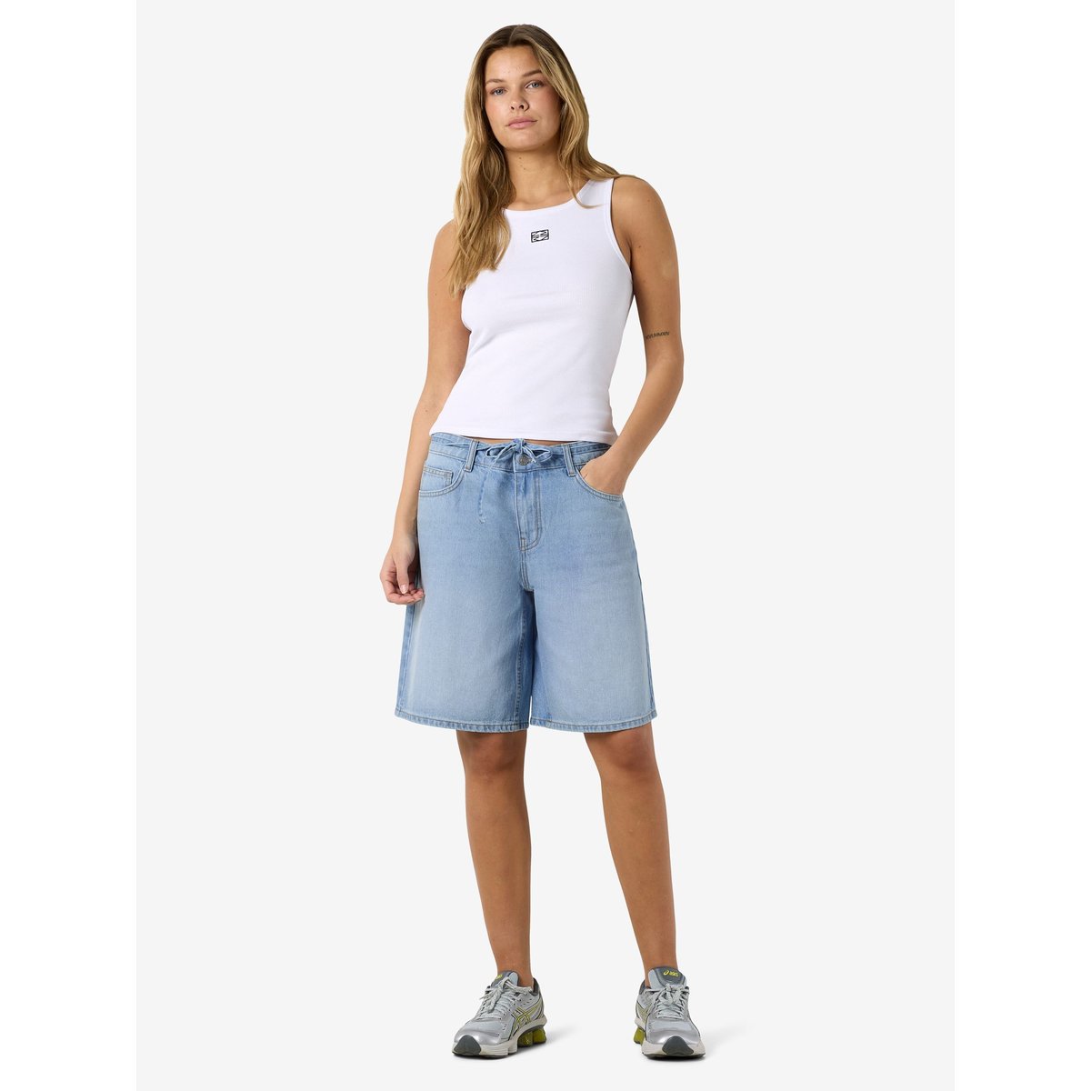 Short light blue denim, NOISY MAY
