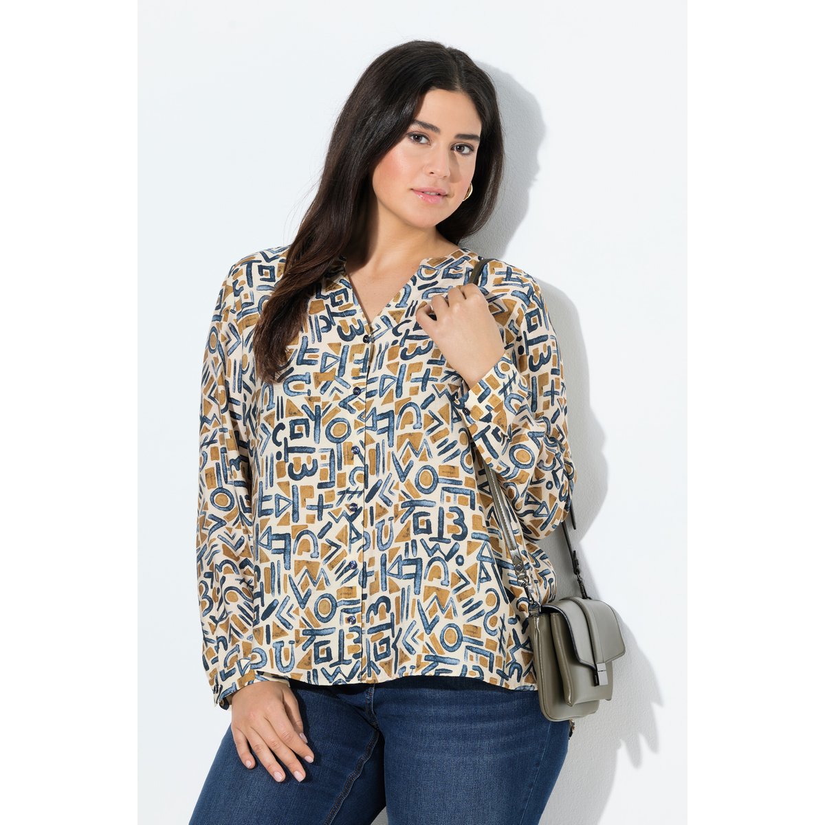 Blouse imprimée à col tunisien et manches abricot clair, ULLA POPKEN