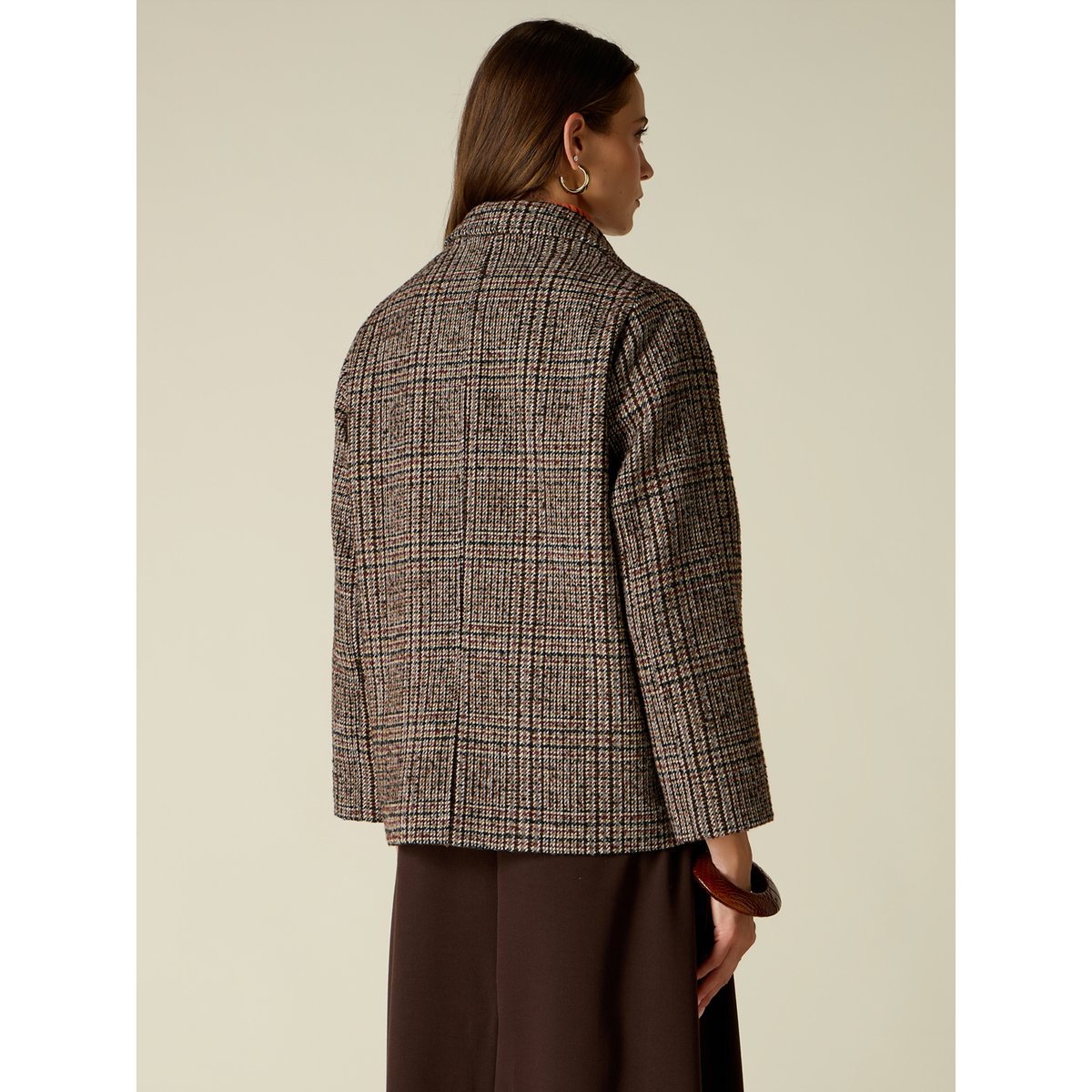 Manteau court marron, OLTRE