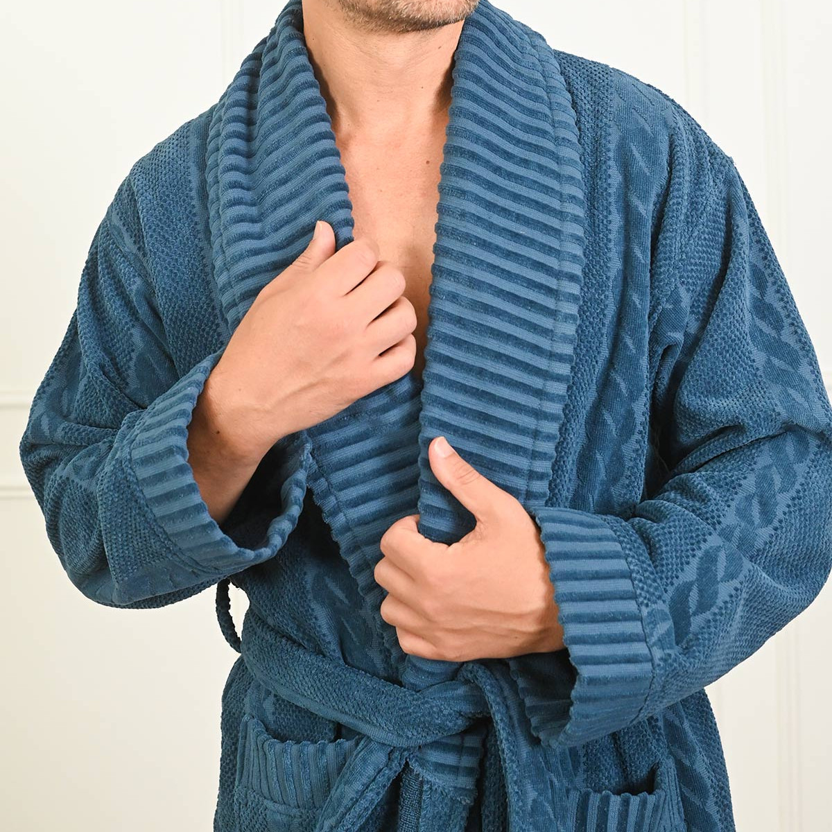 Peignoir mixte col châle jacquard velours 420 g/m² WARM WOOL denim, SENSEI MAISON
