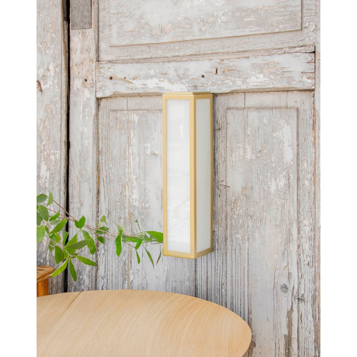 Applique moderne aux inspirations art déco Julia N°997 - Bon état blanc, DEBONGOUT