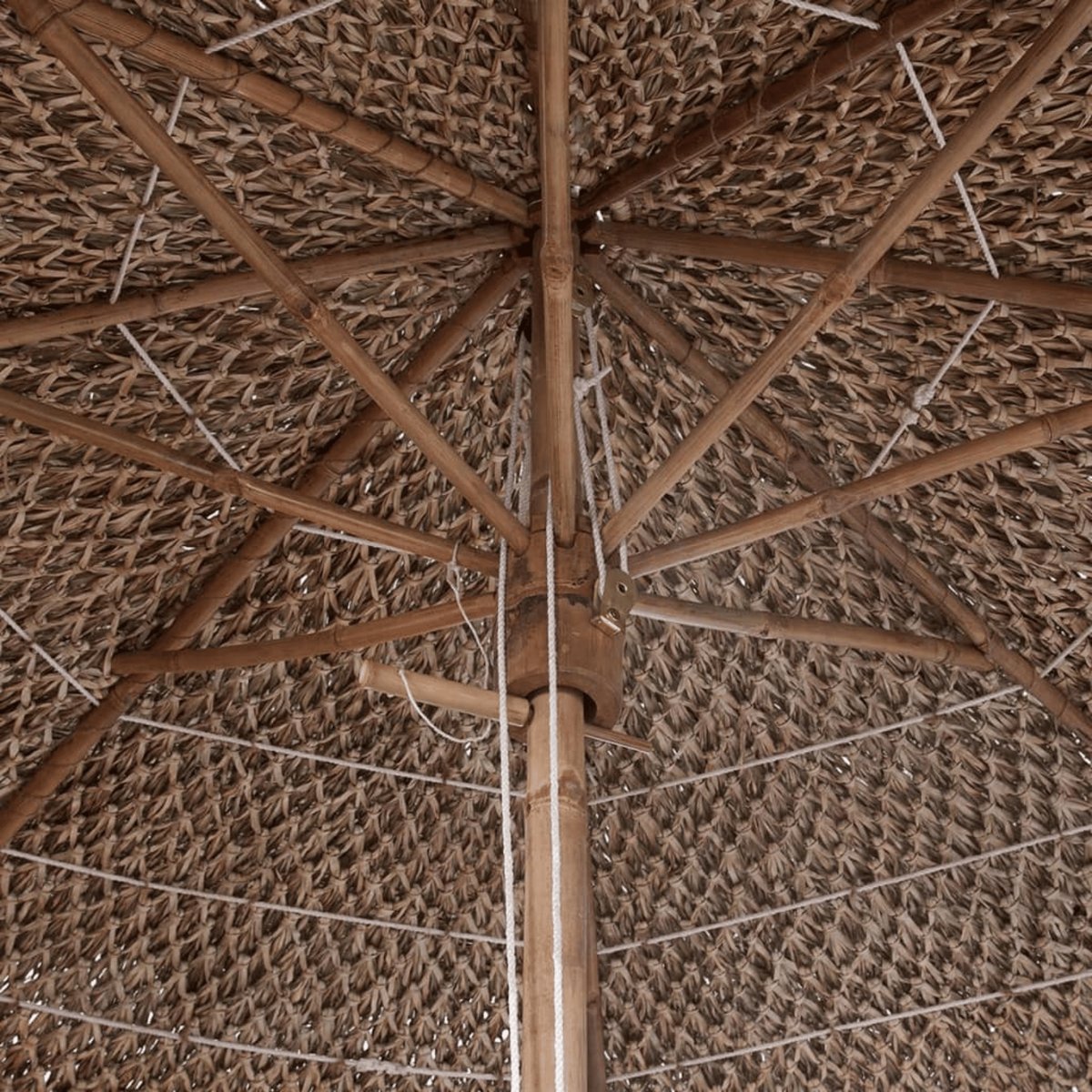 Parasol en bambou avec toit en feuilles de bananier naturel, HOME MAISON