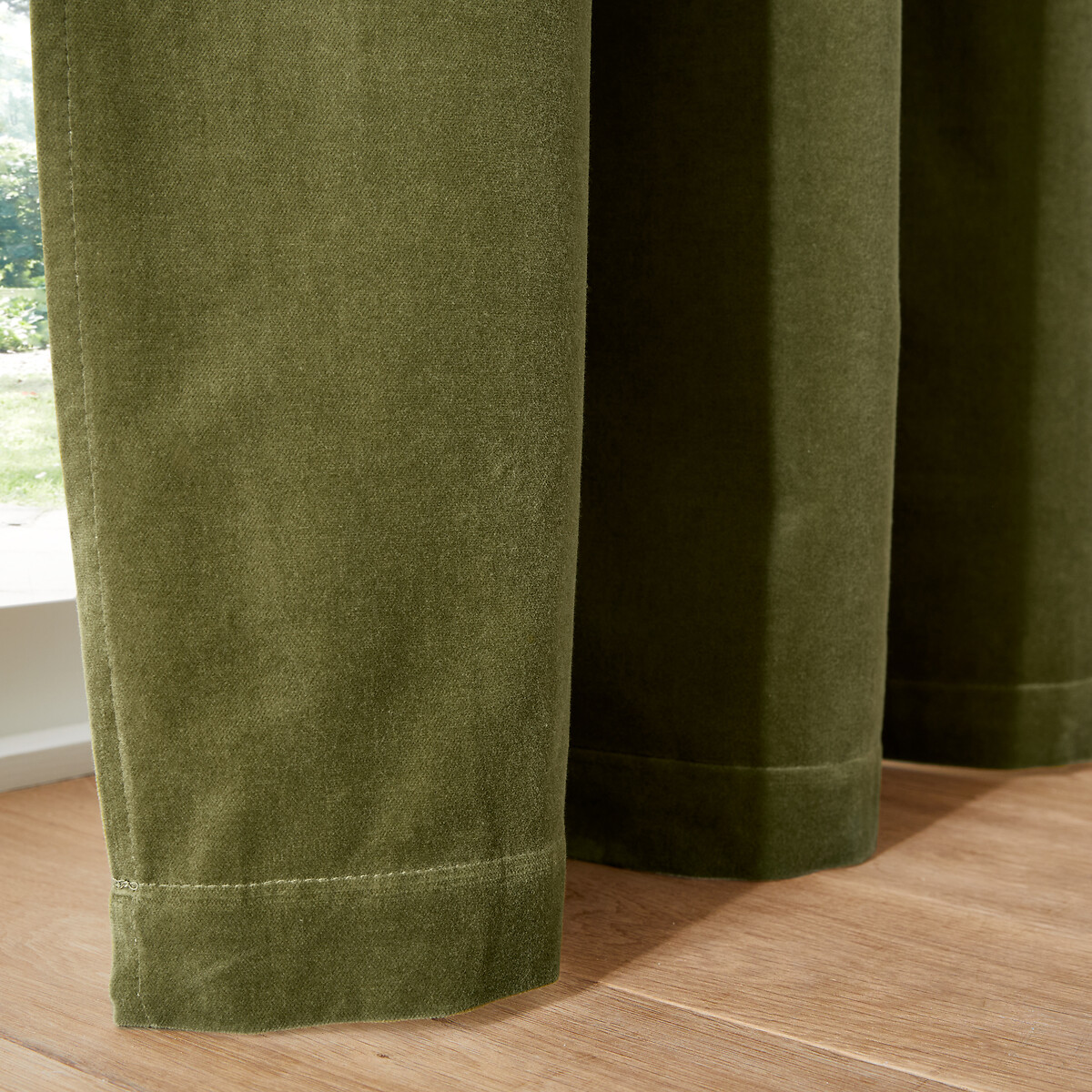 Vorhang Velvet, verdeckte Schlaufen, Samt moosgrün, LA REDOUTE INTERIEURS