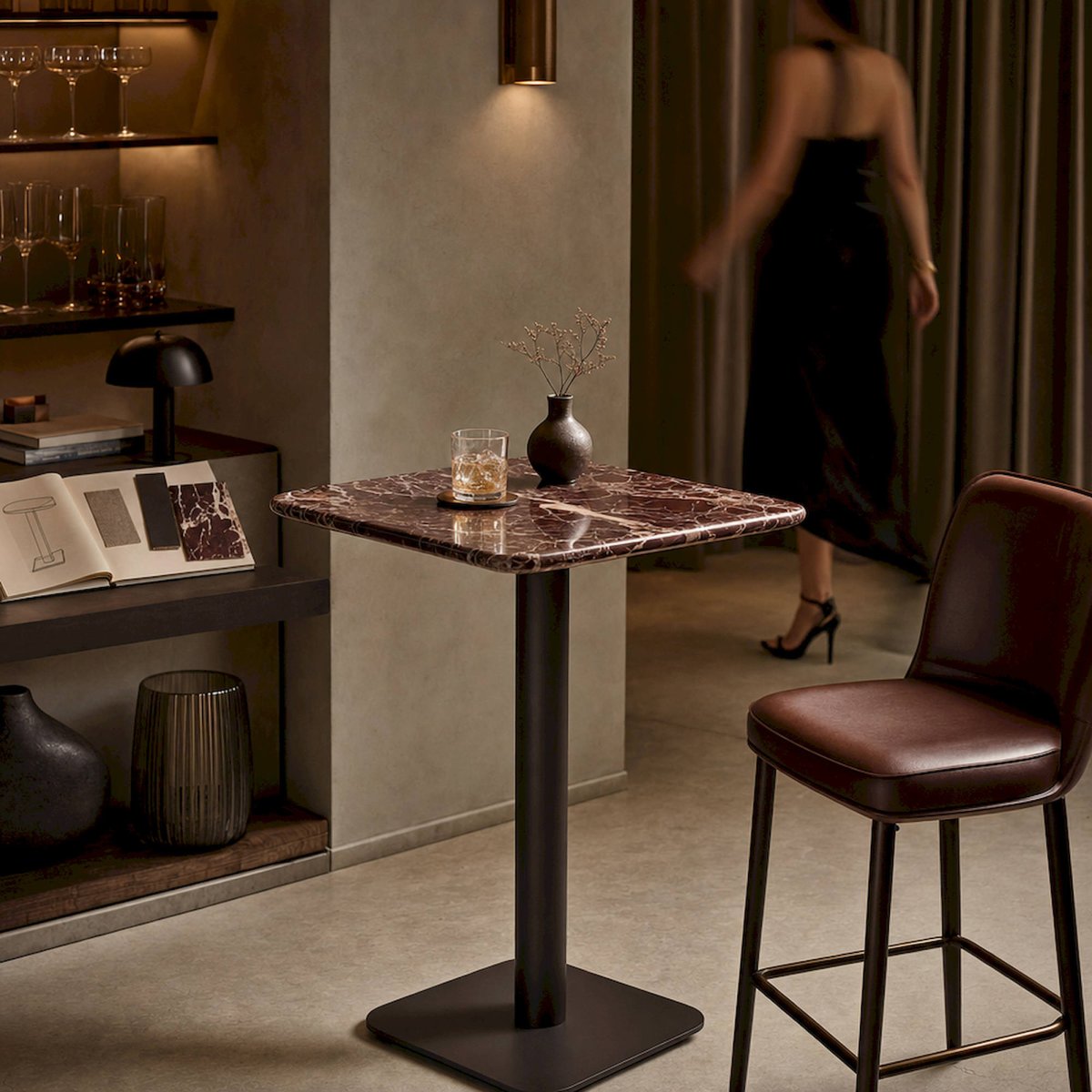 Table de bar en marbre collection VACIO bordeaux marbré et mûre, RECOLLECTION
