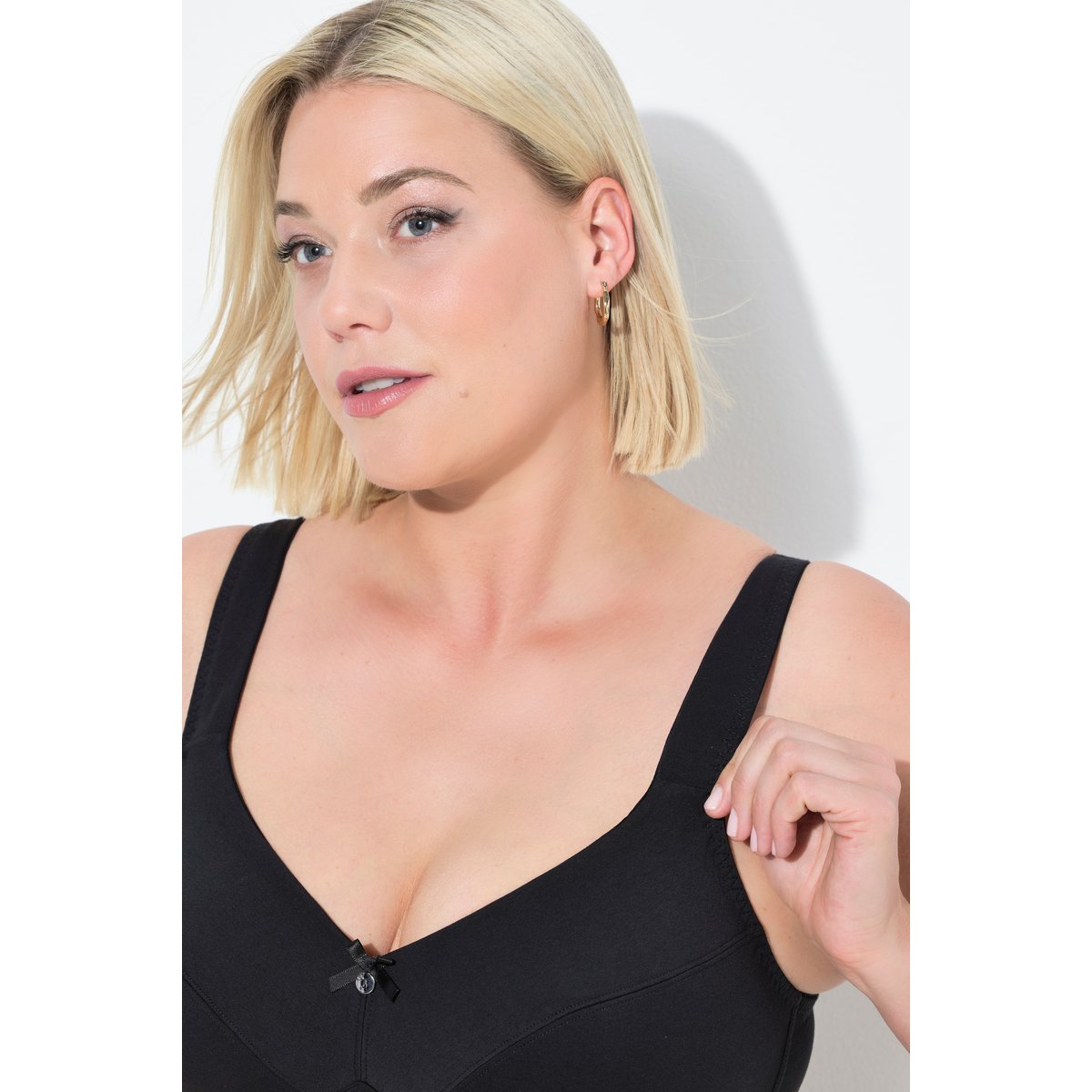 Soutien-gorge souple. Sans armatures. noir, ULLA POPKEN