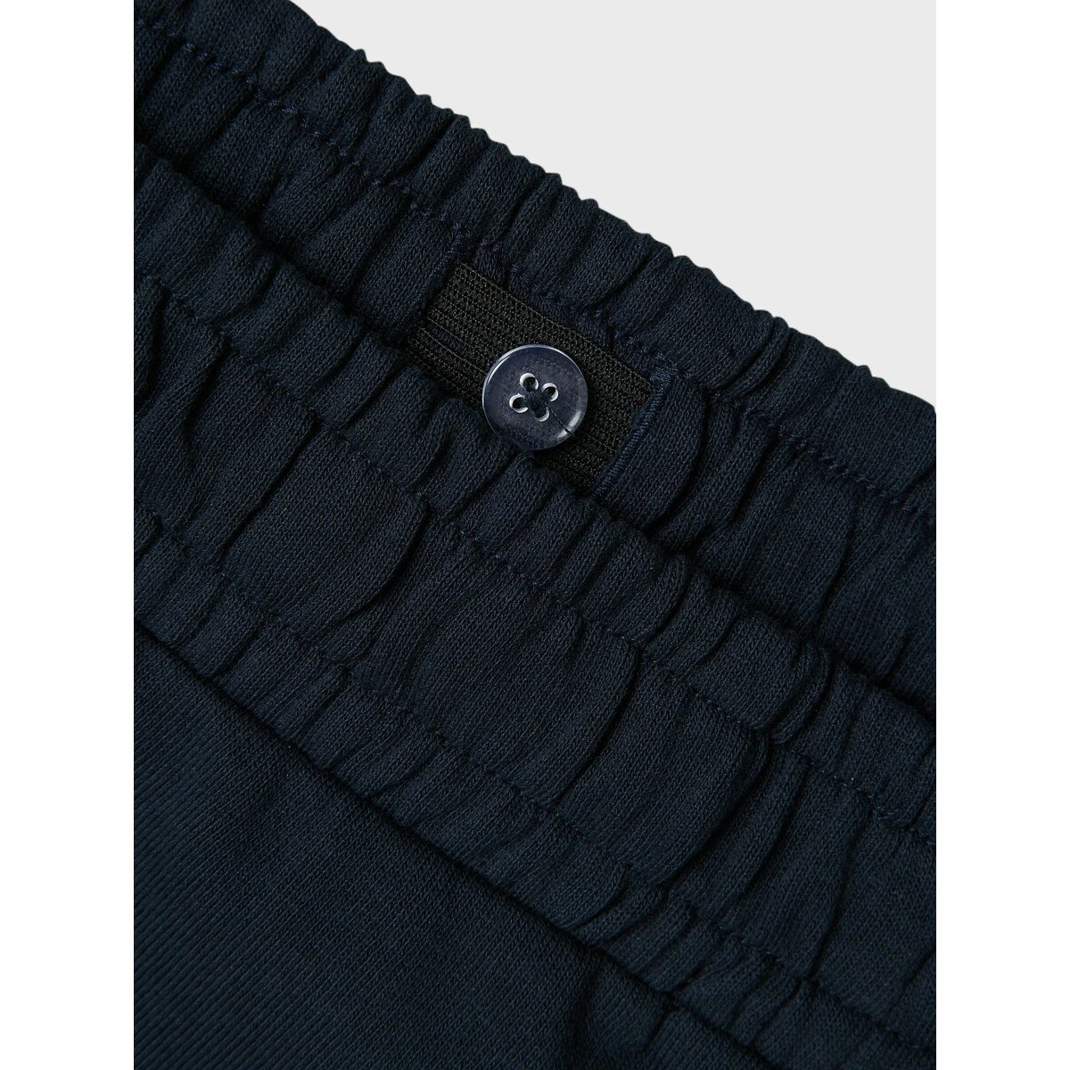 Short cargo noir, NAME IT