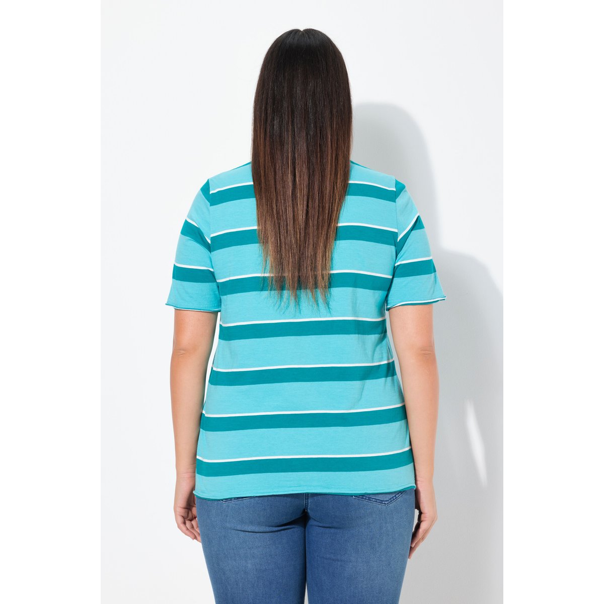 T-shirt rayé avec broderie. Encolure ronde aqua foncé, ULLA POPKEN