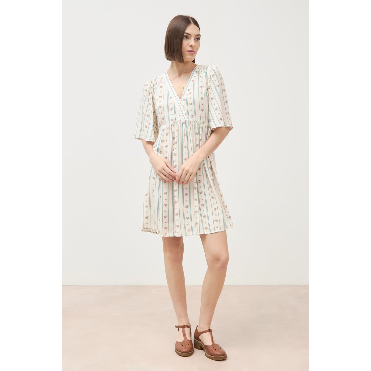Robe fluide col v manches courtes bleu gris, BONOBO