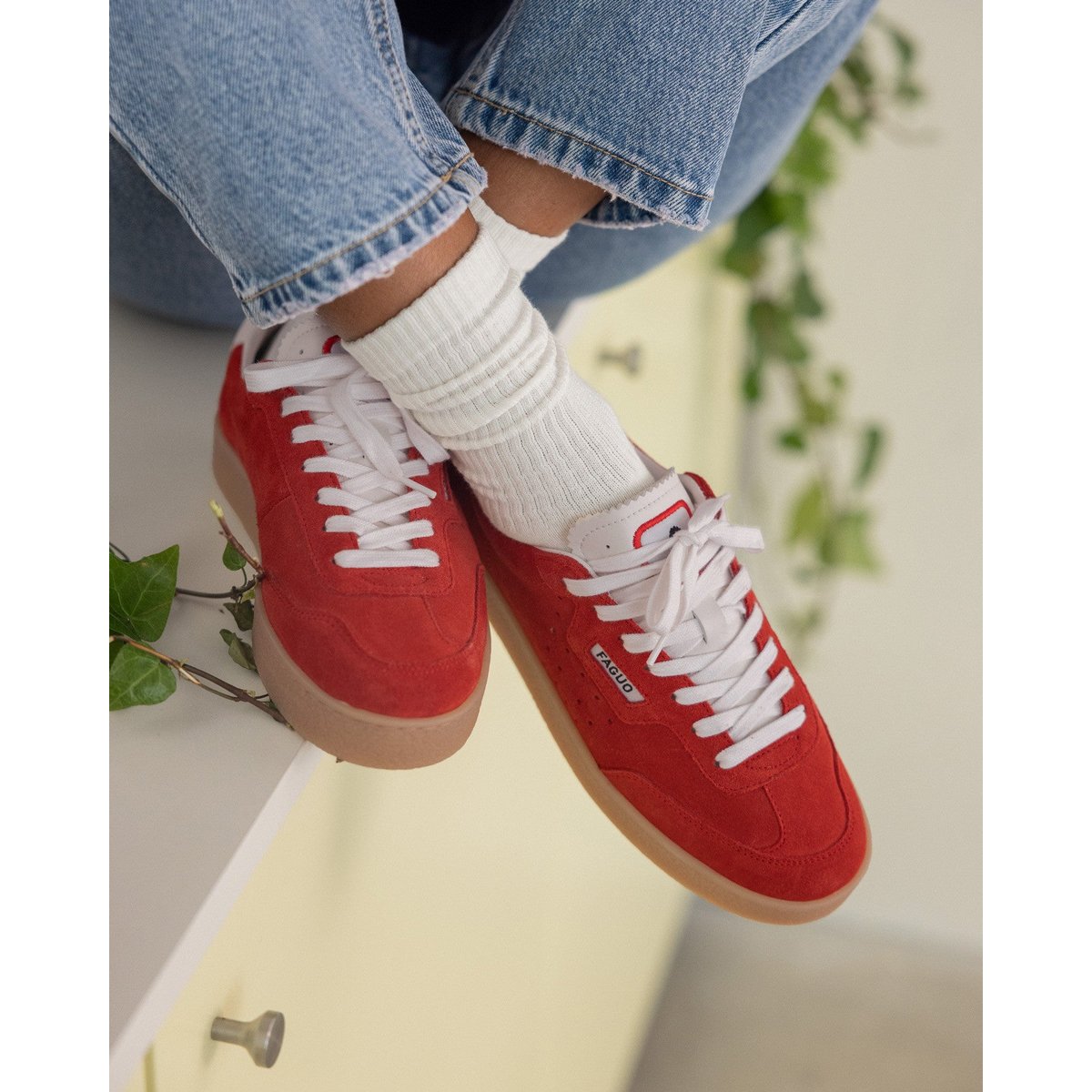 Baskets basses suede LUMBO rouge, FAGUO