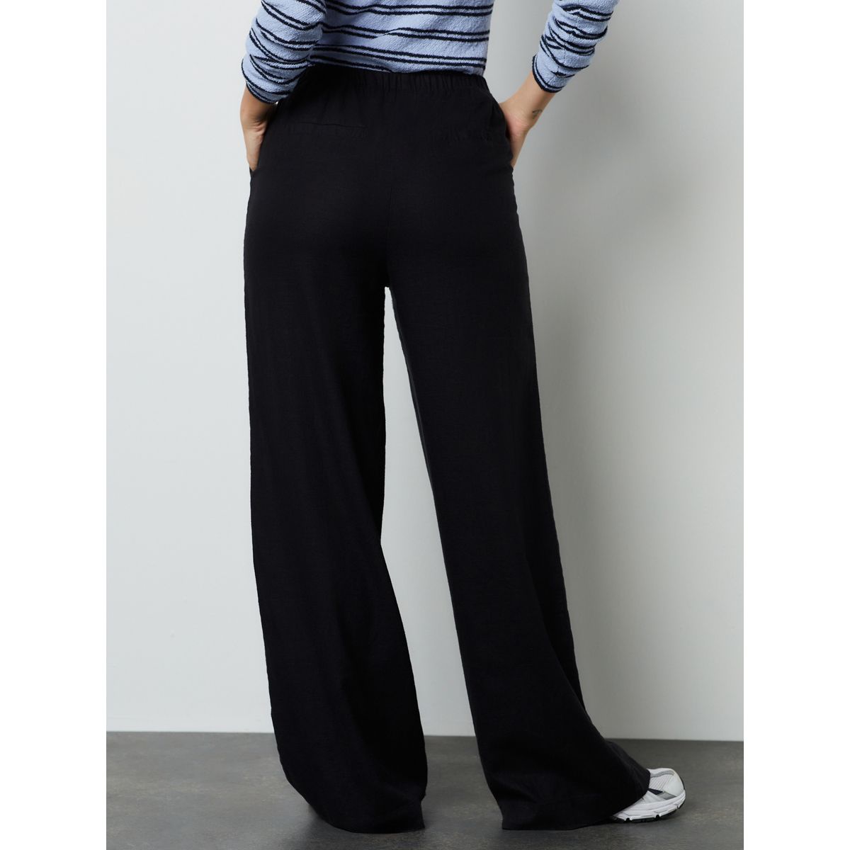 Pantalon en mélange de lin coupe large noir, NEXT