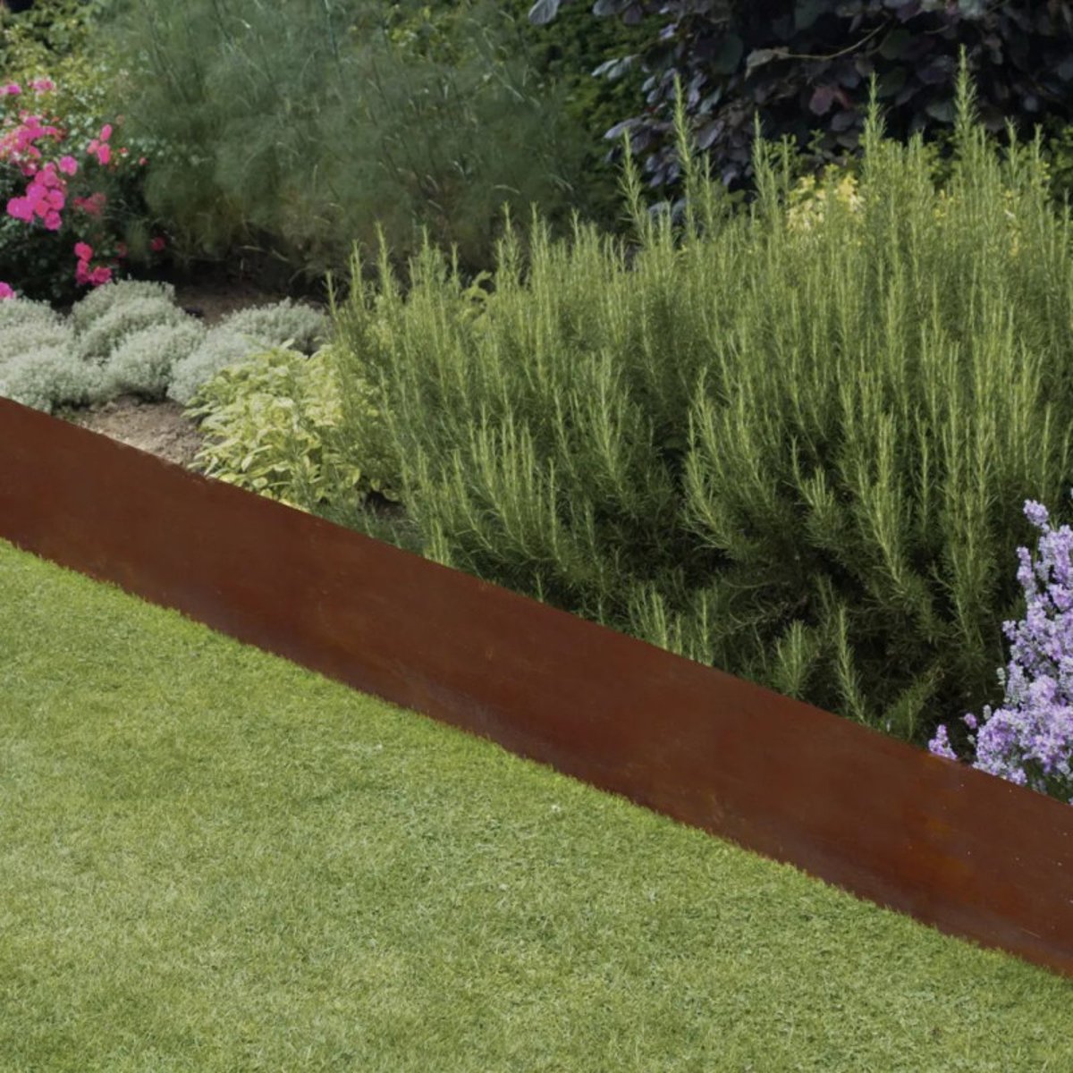 Bordure pelouse acier corten 105x35cm couleur unique, ESSCHERT DESIGN